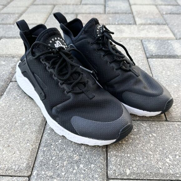 Nike Shoes Womens 8.5 Nike Air Huarache Run Ultra Sneakers Black Low - Picture 1 of 9